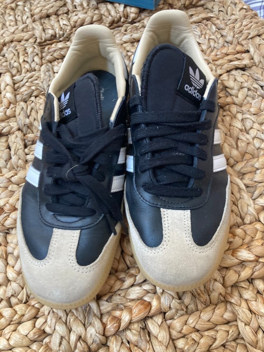 Adidas Samba OG Black White Beige Suede Gum Sole Sneakers Men’s 7.5 / Women’s 8